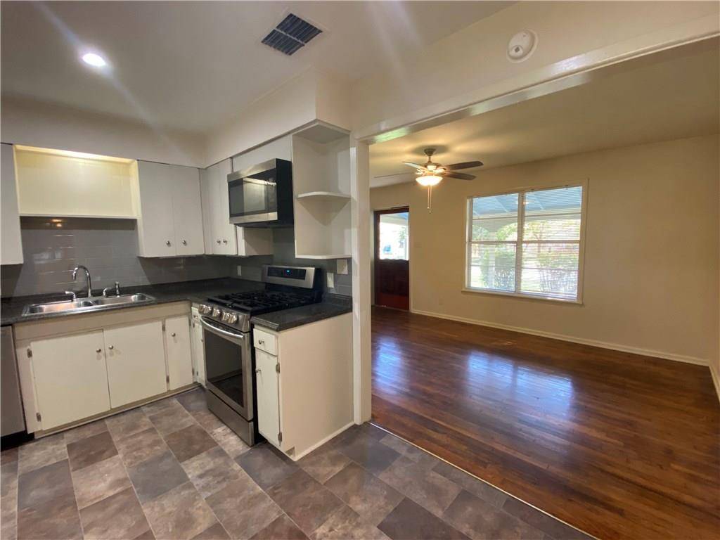1018 Mead Street #A ST #B, San Marcos, TX 78666