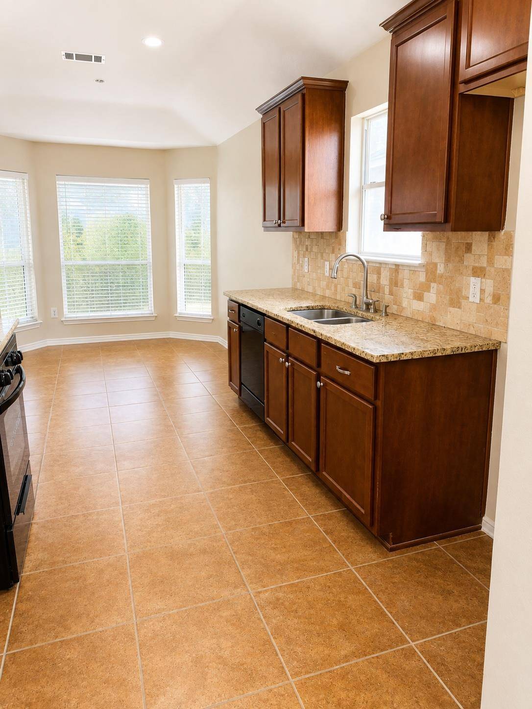 17252 Tobermory DR, Pflugerville, TX 78660