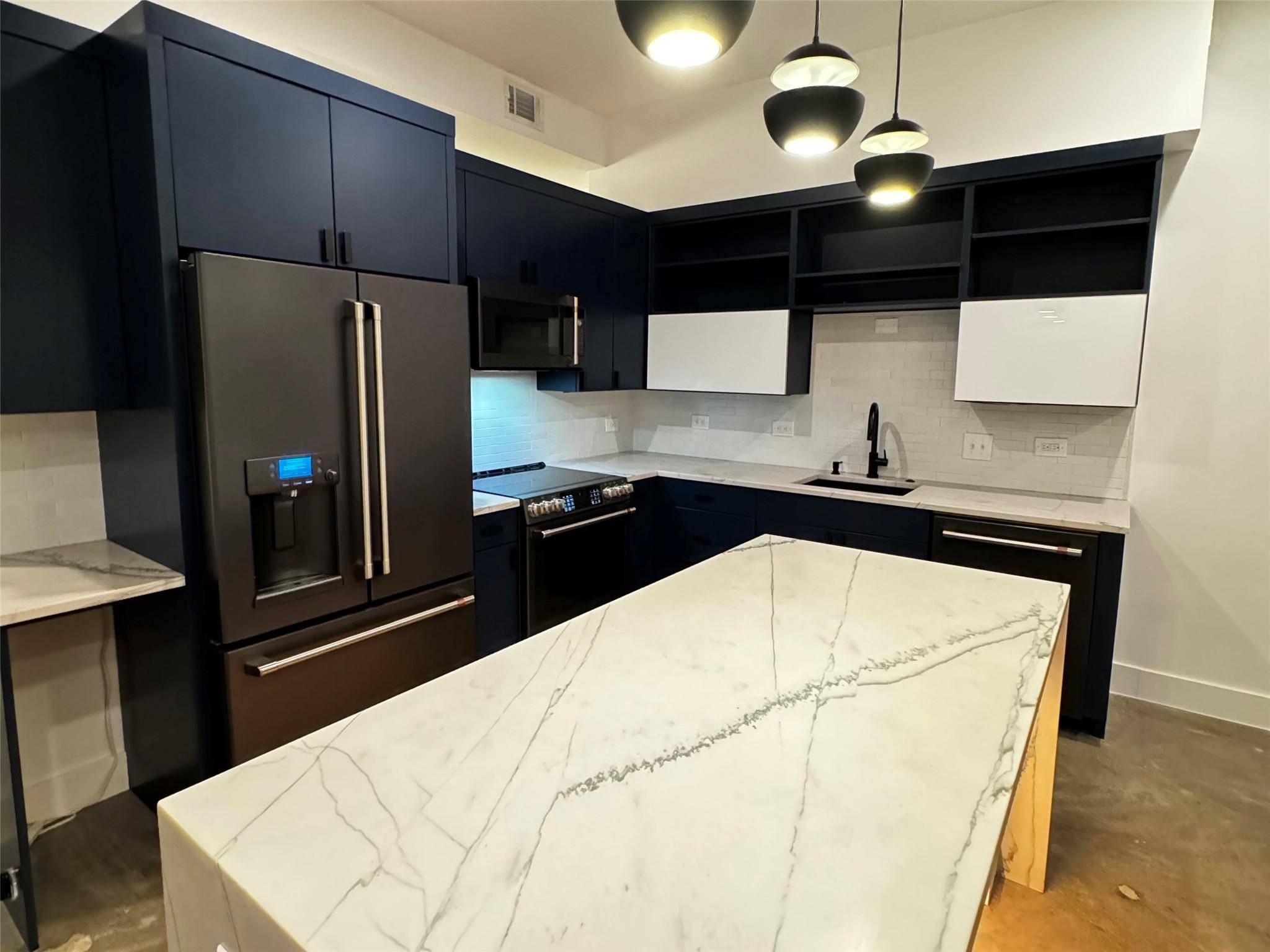 507 Sabine ST #1003, Austin, TX 78701