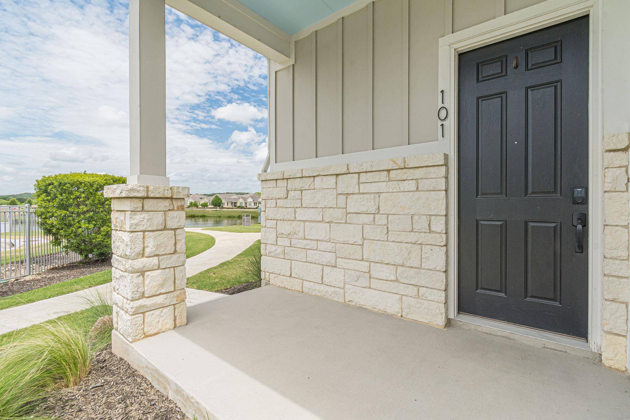 105 Harborside DR #101, San Marcos, TX 78666