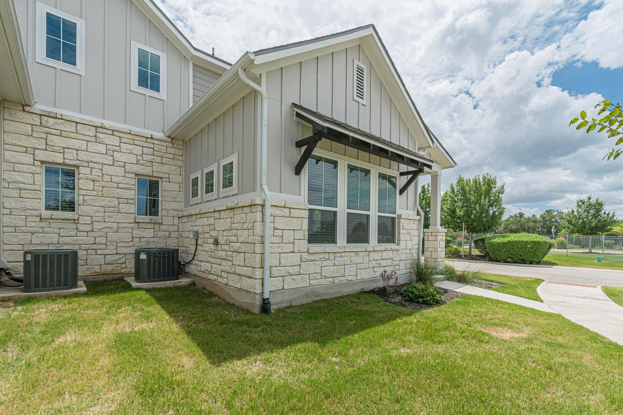 105 Harborside DR #101, San Marcos, TX 78666
