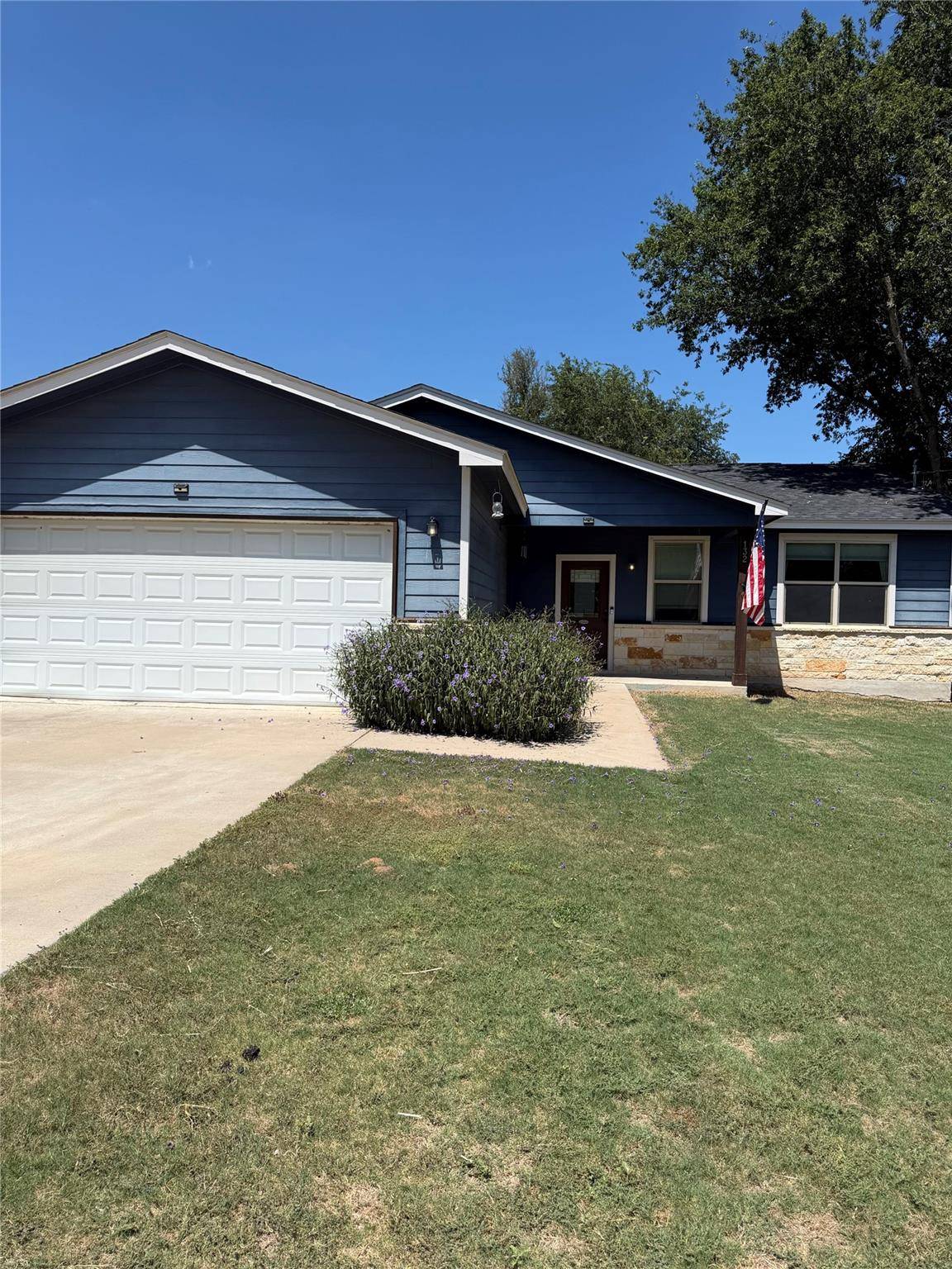 132 Waianae CT, Bastrop, TX 78602
