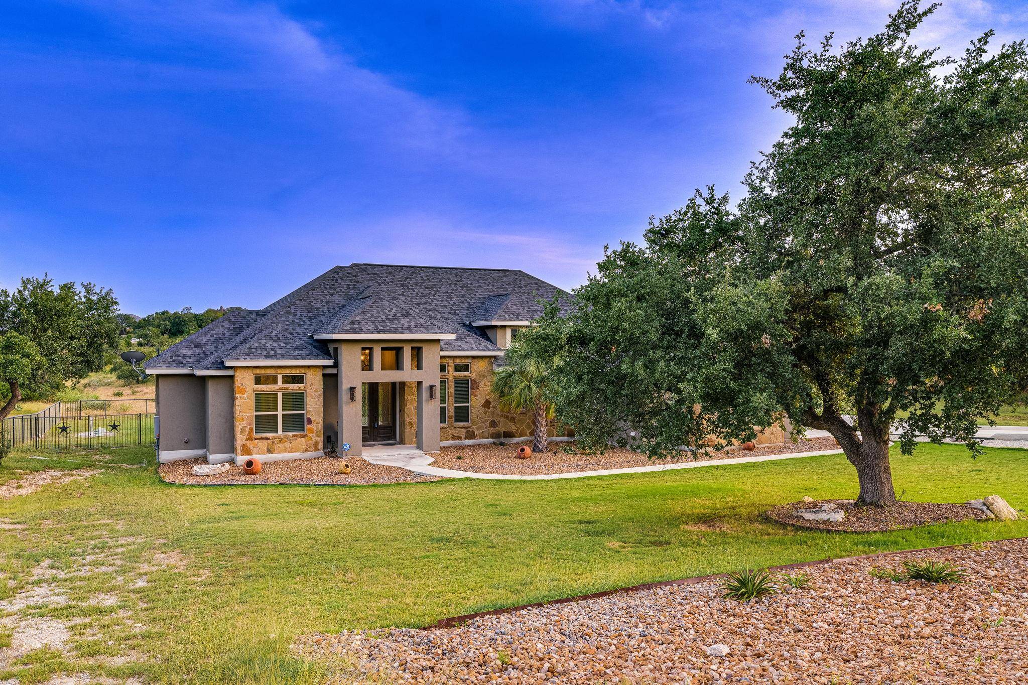 346 Blackbird DR, Spring Branch, TX 78070