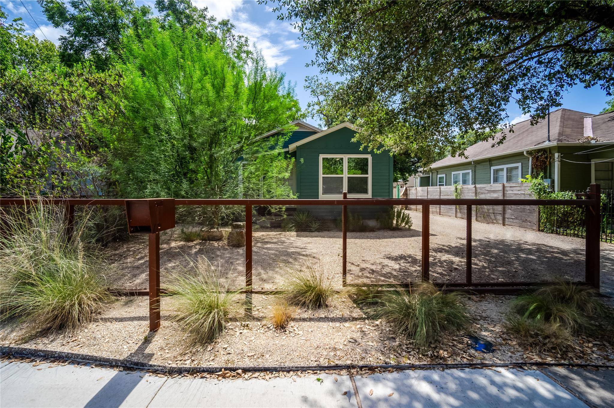 719 Springdale RD, Austin, TX 78702