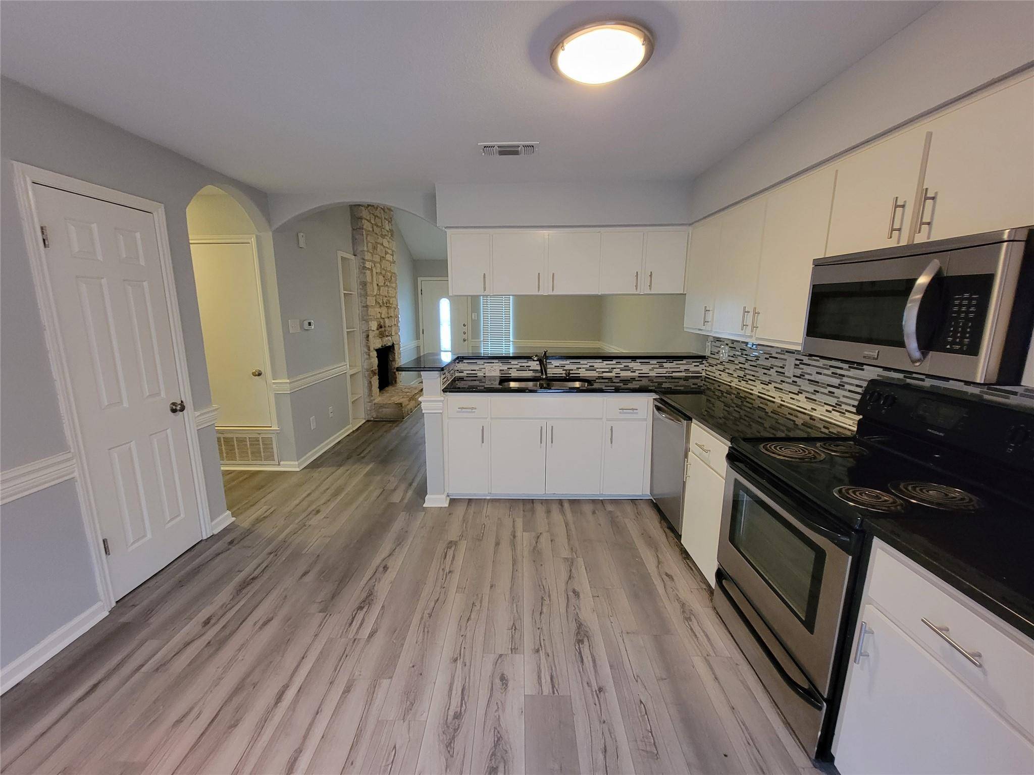 2903 CATALINA #B DR #B, Austin, TX 78741