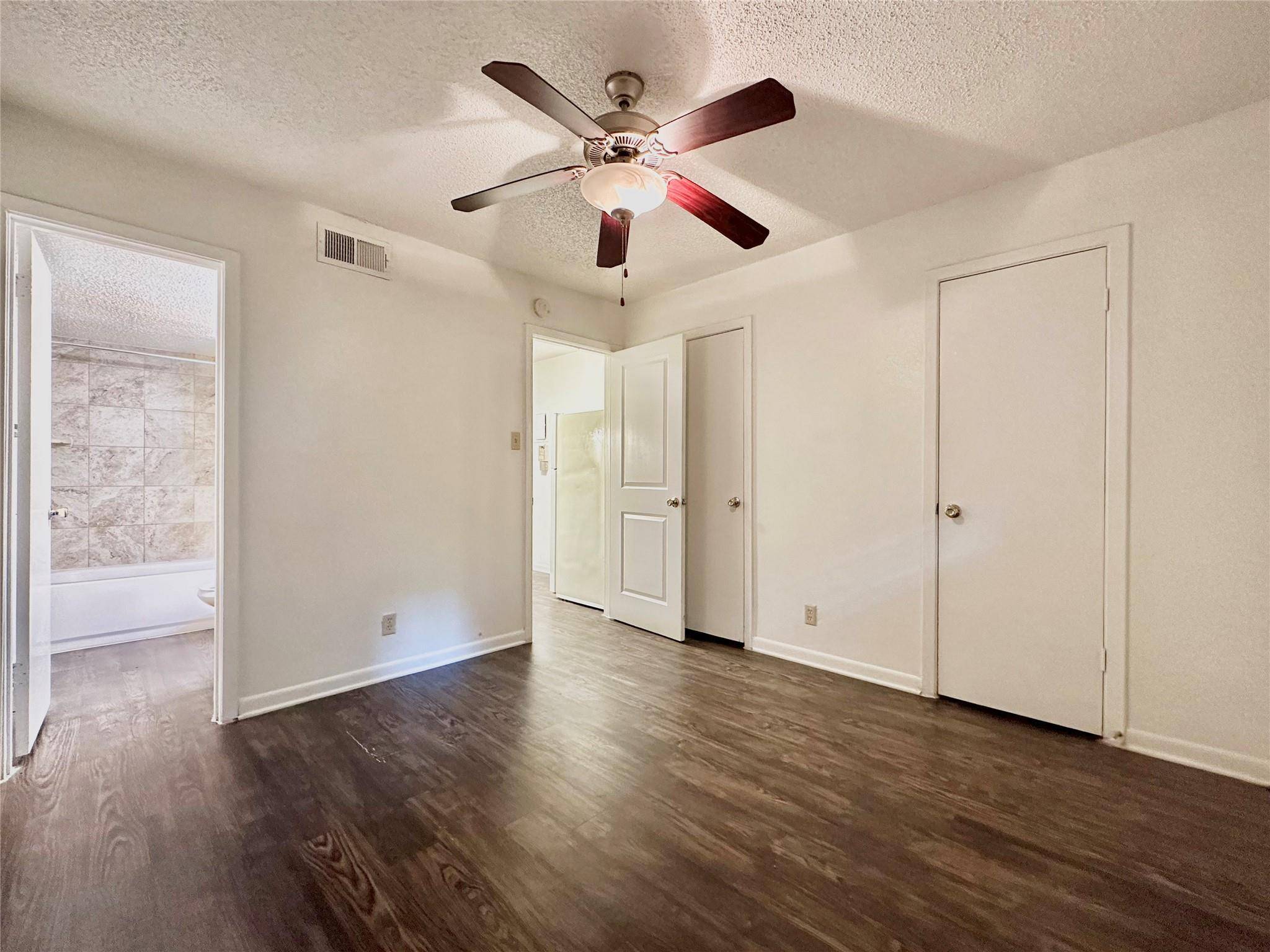 301 W 29th ST #D307, Austin, TX 78705