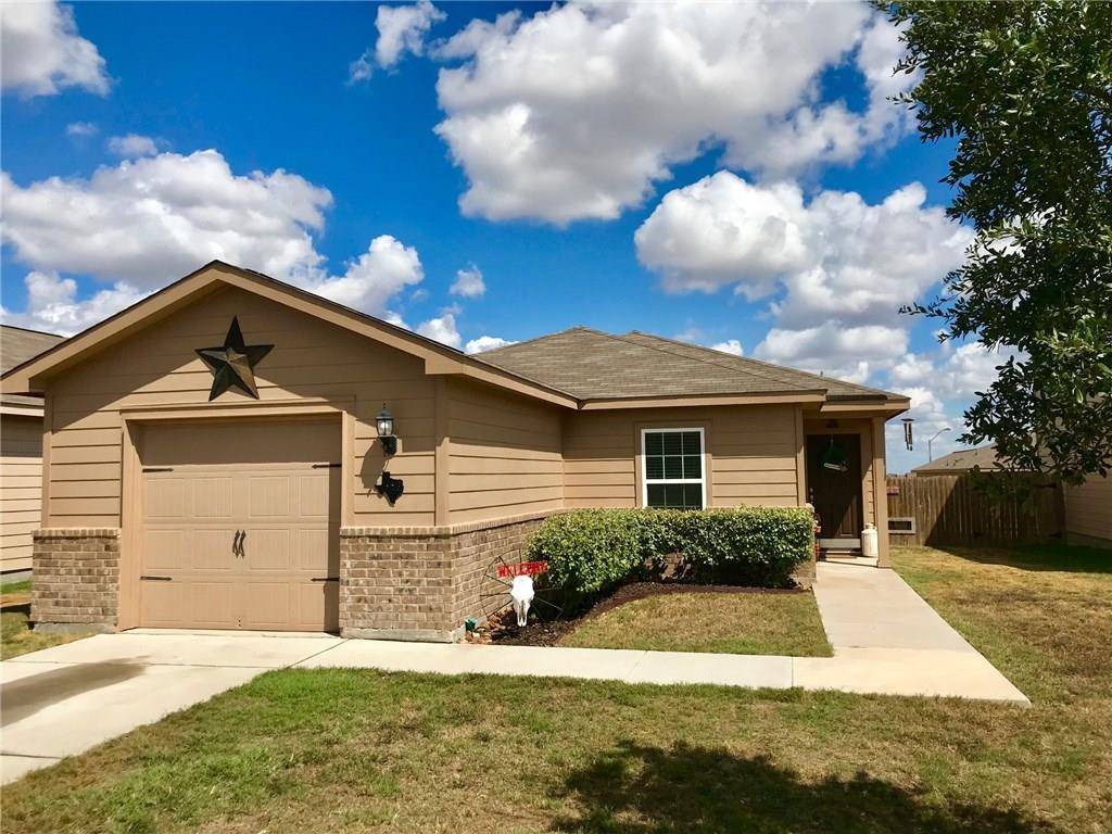 352 Farmer LN, Jarrell, TX 76537