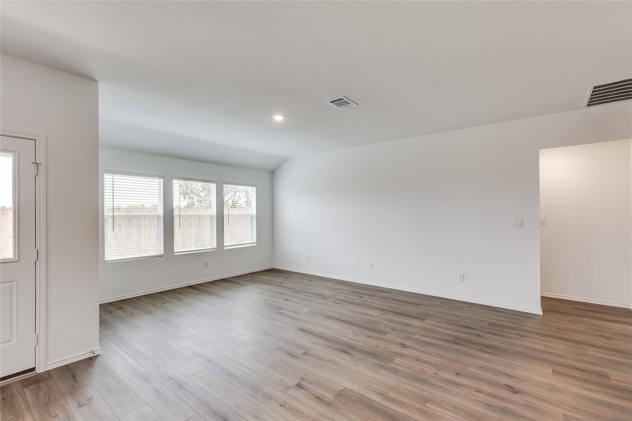 2000 Gilmer WAY, Leander, TX 78641