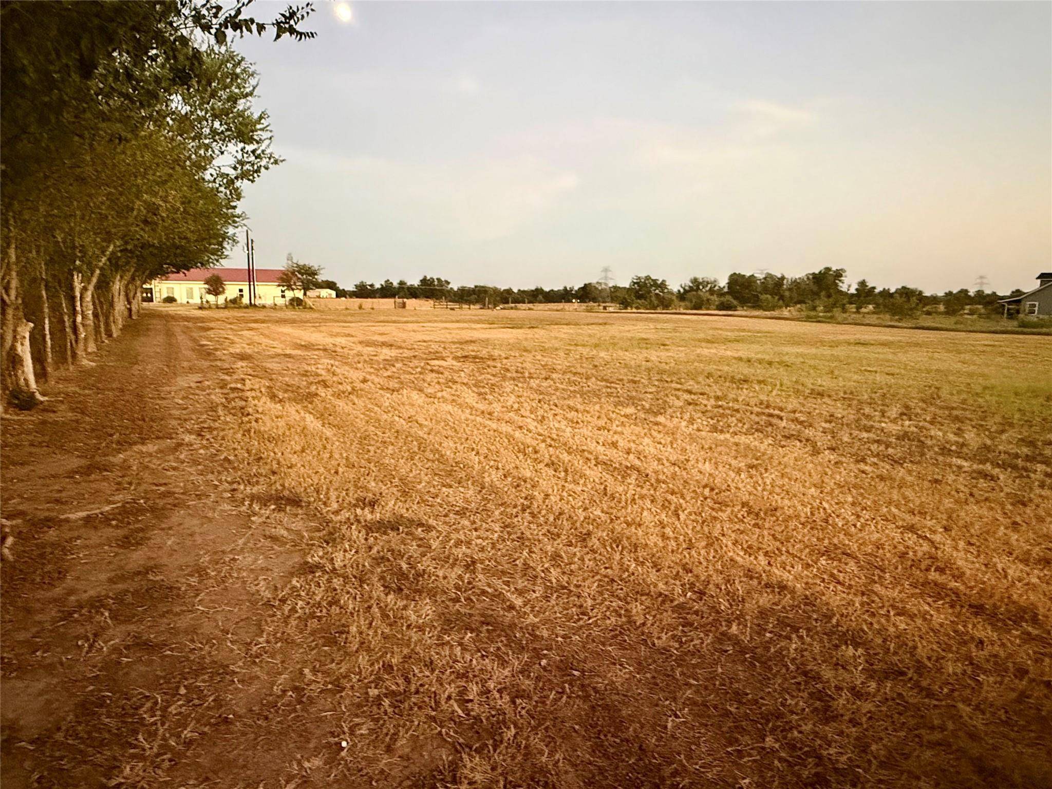 2206 Sandra LN, Webberville, TX 78653