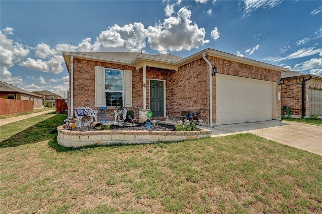 169 Martha DR, Buda, TX 78610