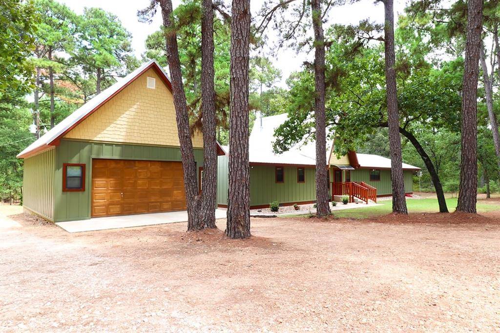 314 Pine Tree LOOP, Bastrop, TX 78602