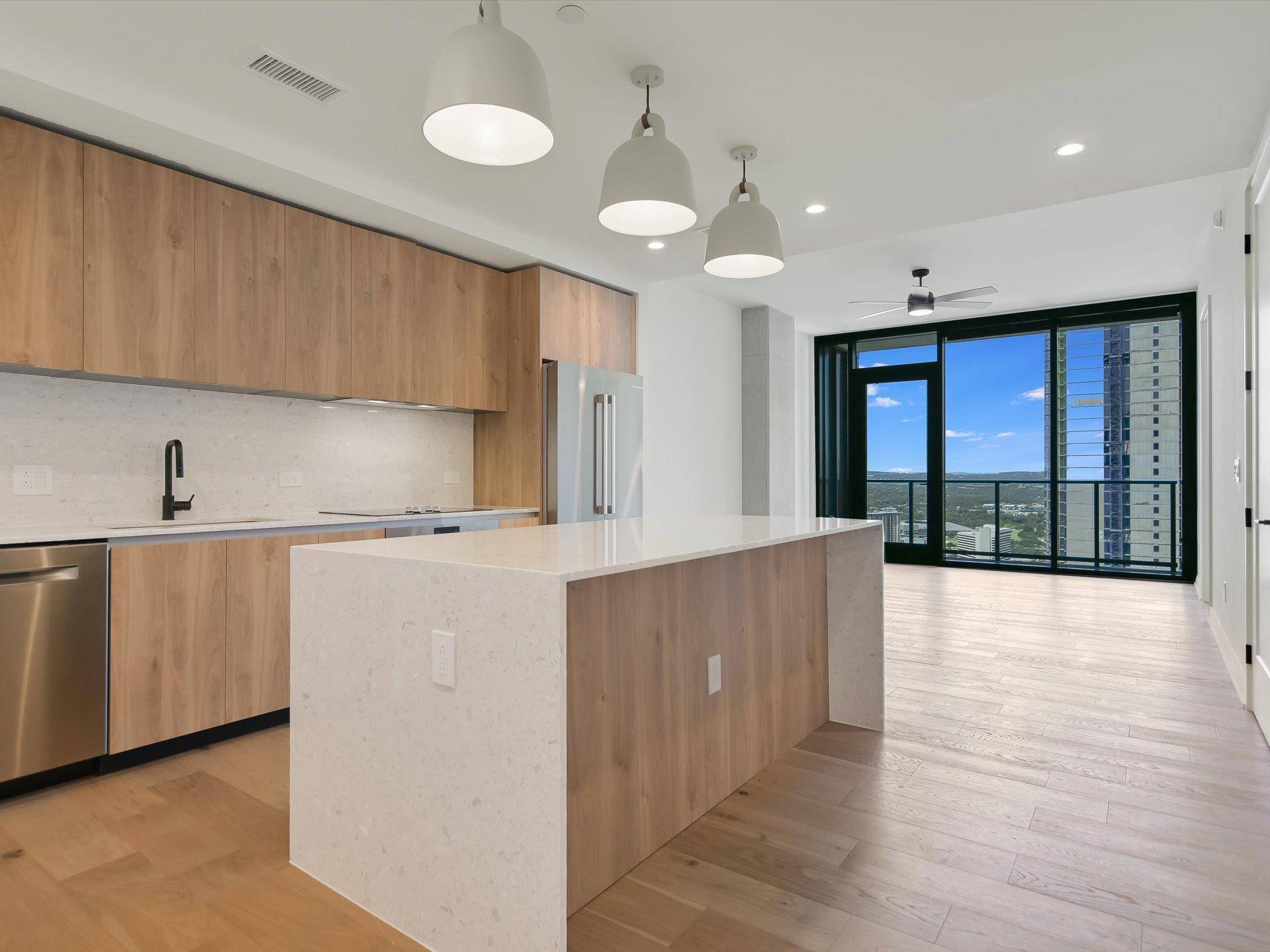 84 East Ave #3410, Austin, TX 78701