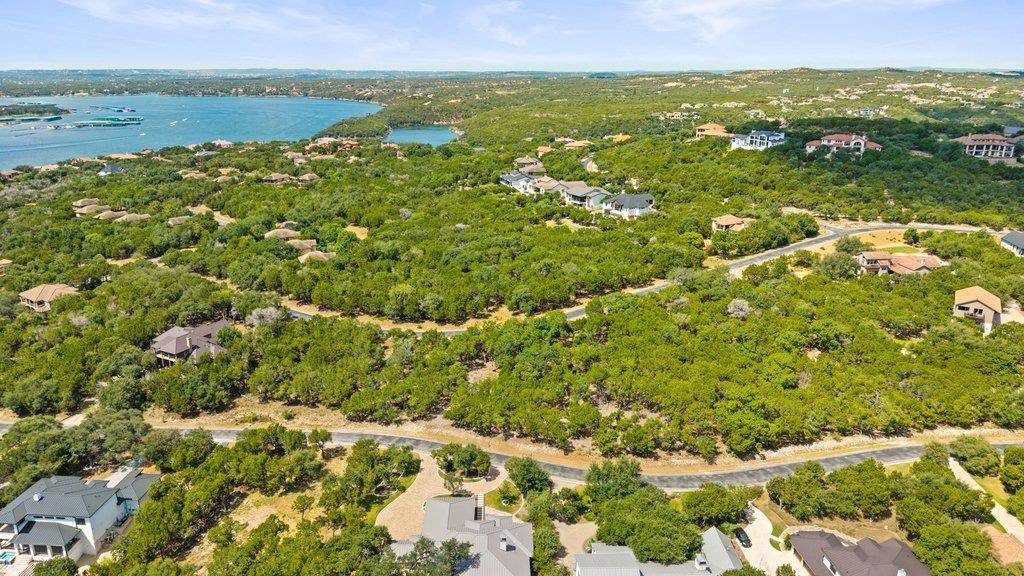 17609 Regatta View DR, Jonestown, TX 78645