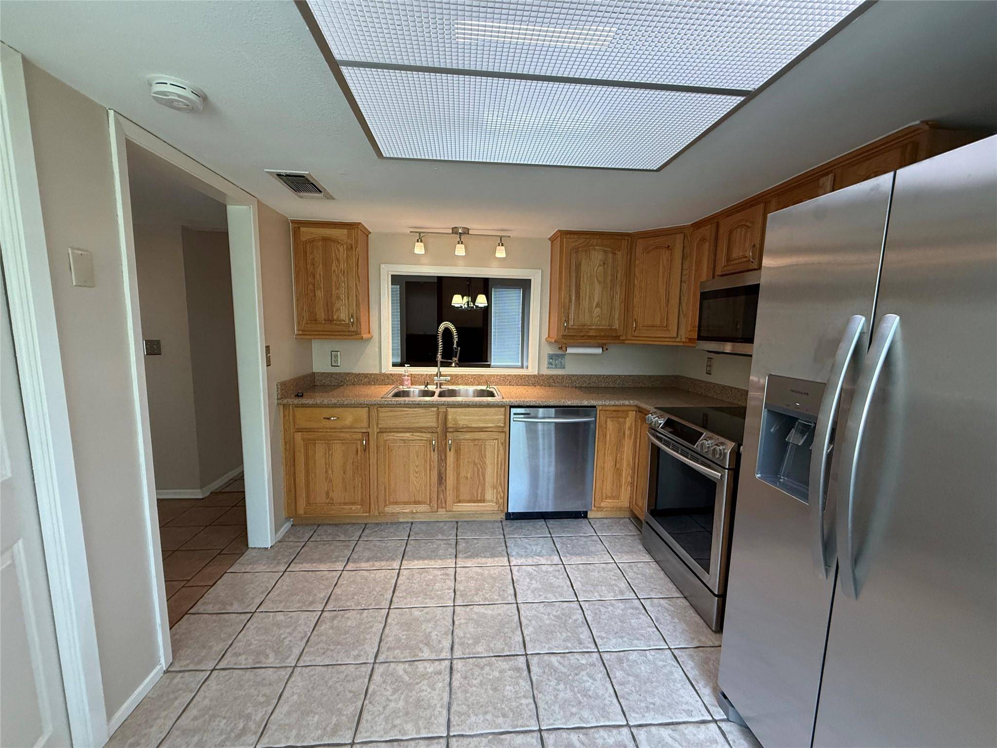17 Casa Verde ST #17, Lakeway, TX 78734