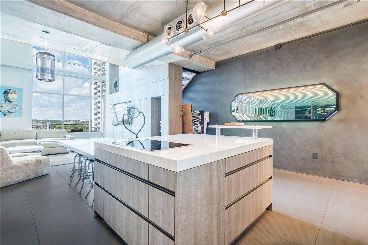 800 W 5th ST #1105, Austin, TX 78703