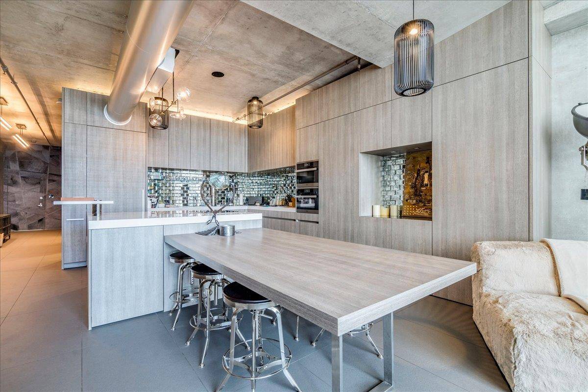 800 W 5th ST #1105, Austin, TX 78703