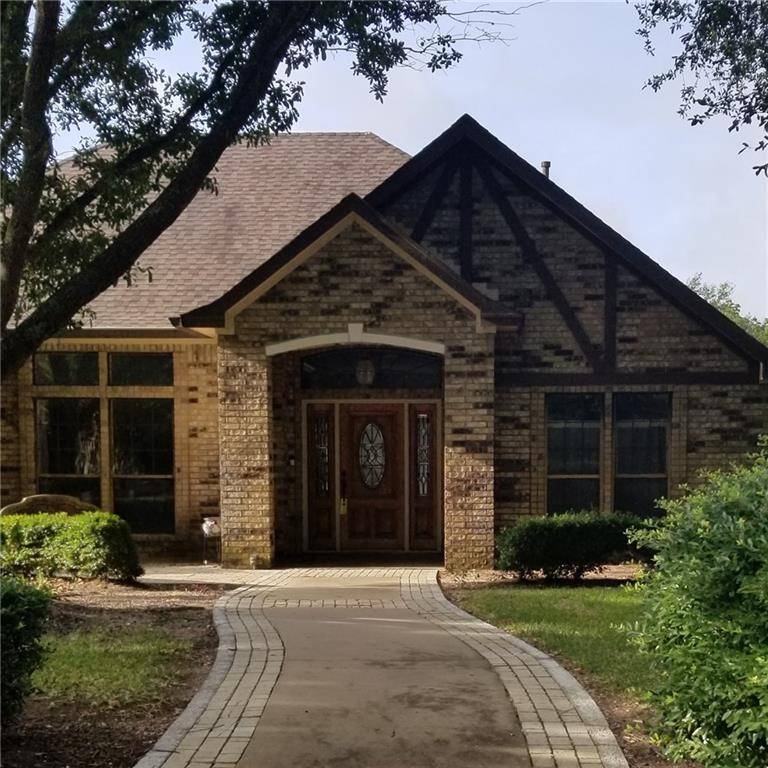 2 Meandering WAY, Round Rock, TX 78664