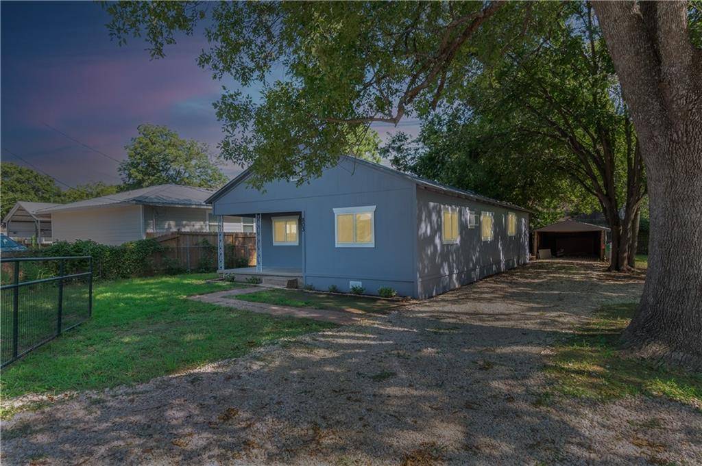 803 Hawthorne ST, Bastrop, TX 78602