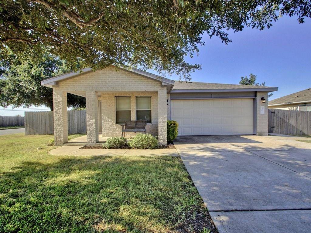301 Creek Ledge DR, Hutto, TX 78634