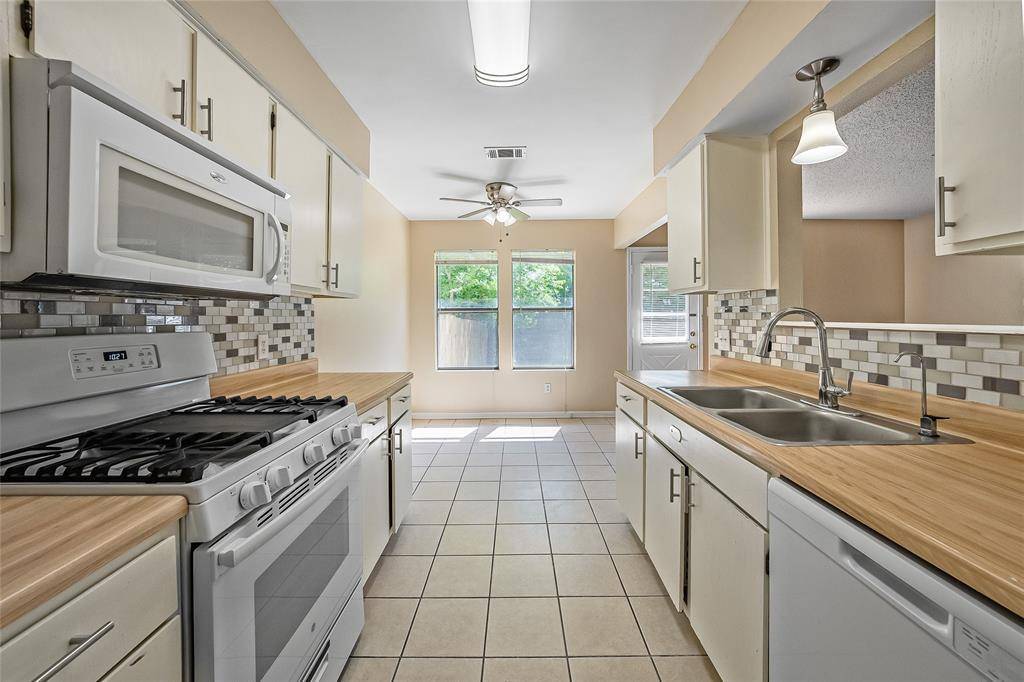 14203 Sussman CT #B, Austin, TX 78728