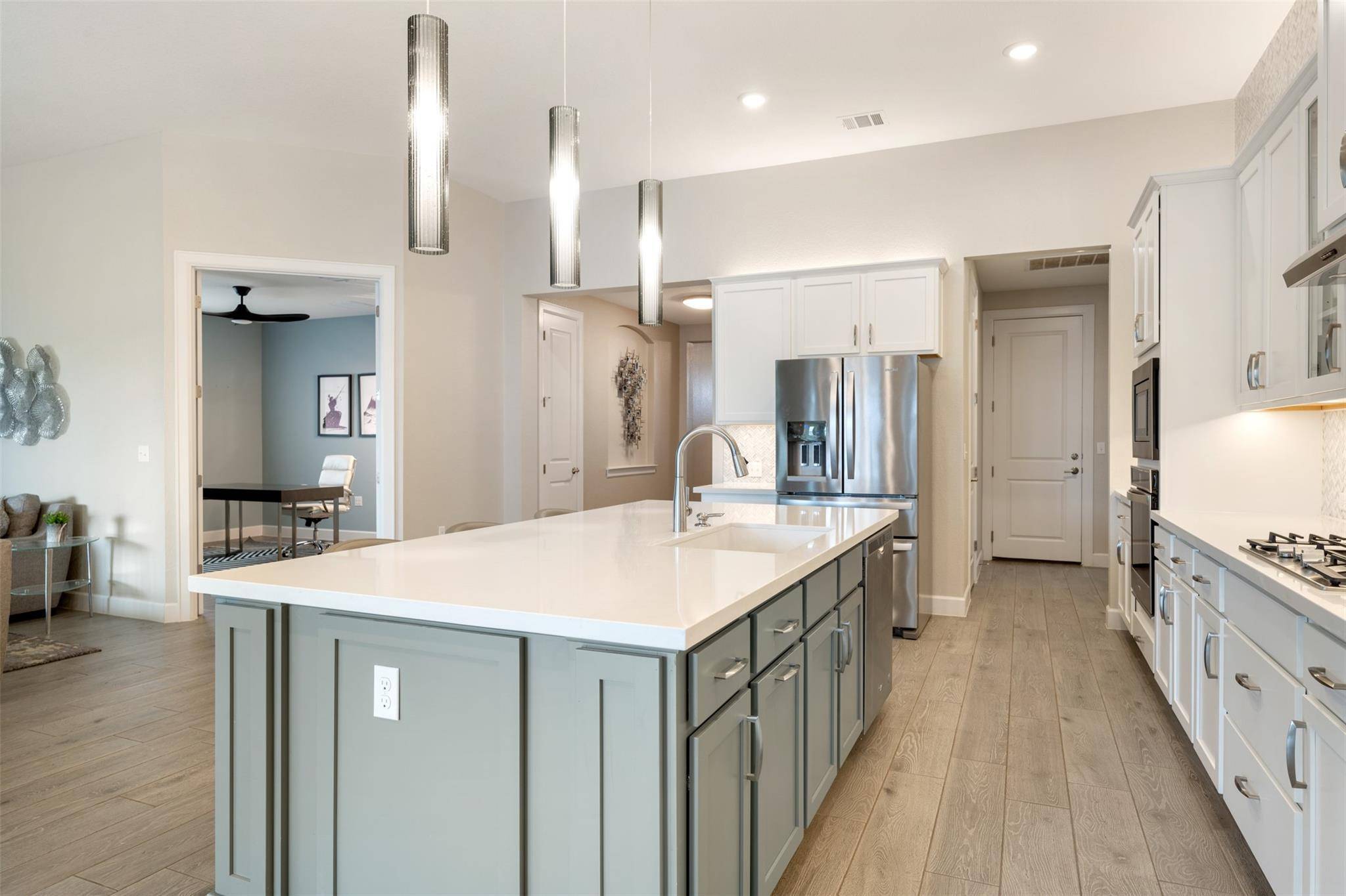 1012 Quarry Point PASS, Leander, TX 78641