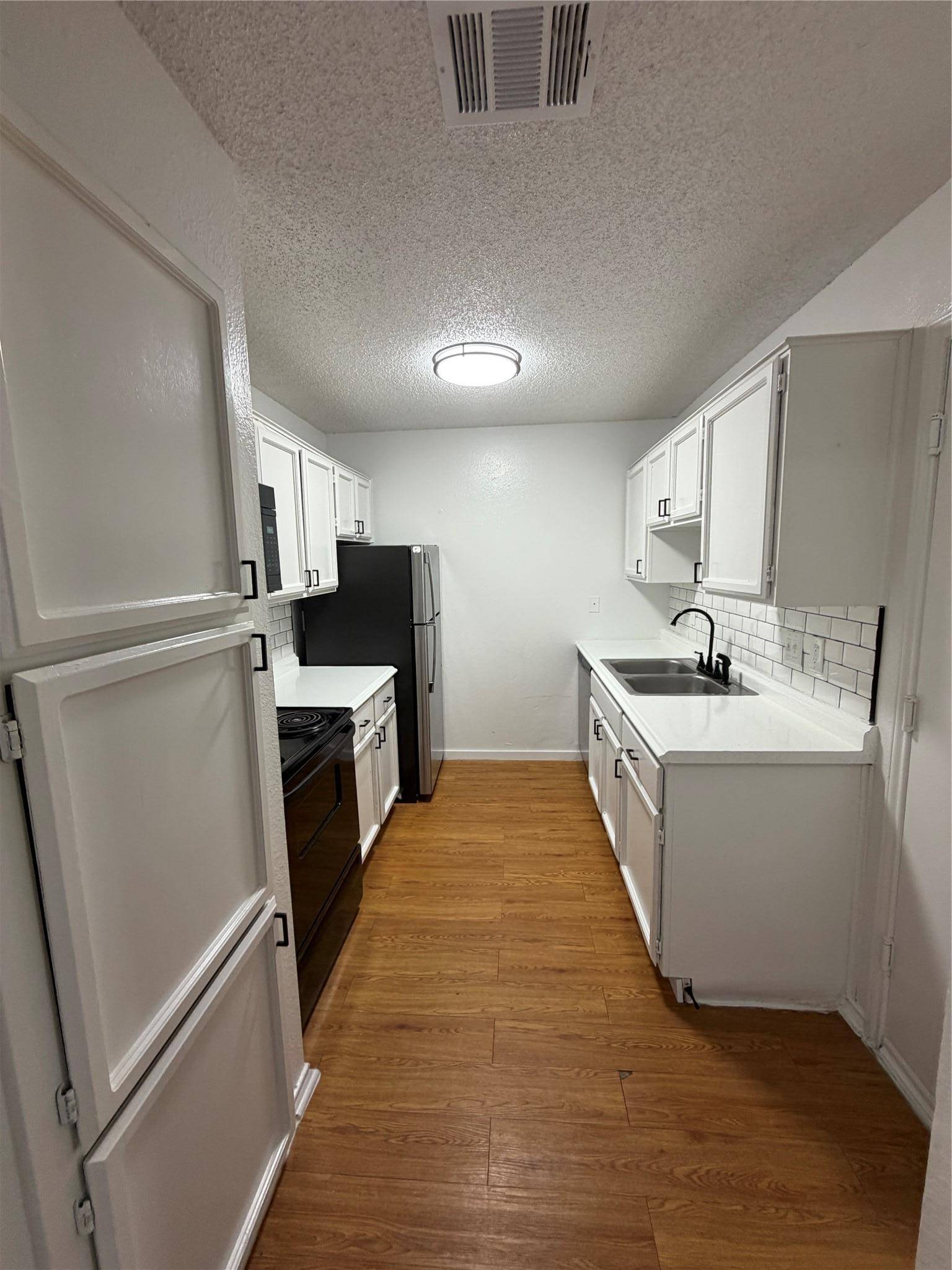 11606 Argonne Forest TRL #A, Austin, TX 78759