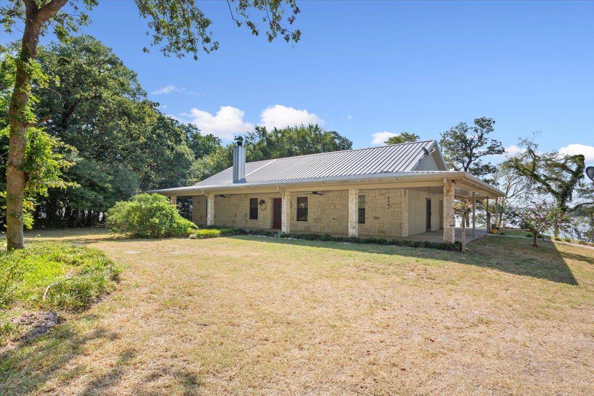860 Lcr 794, Groesbeck, TX 76642