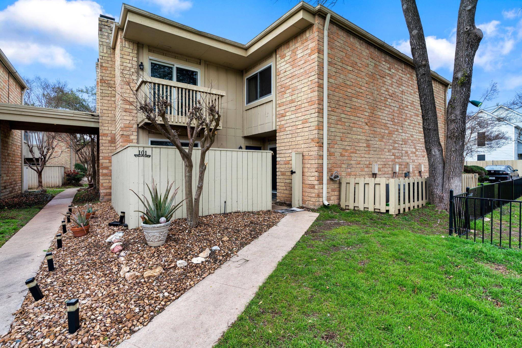 8340 Fathom CIR #101, Austin, TX 78750