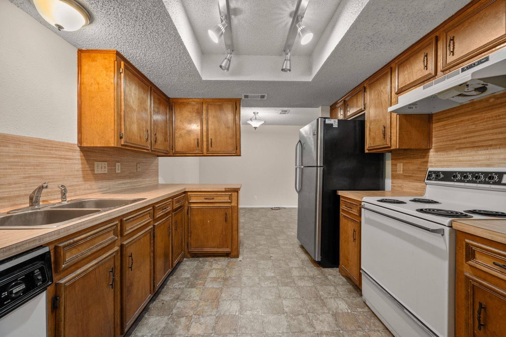101 Norwood DR #B, Georgetown, TX 78628