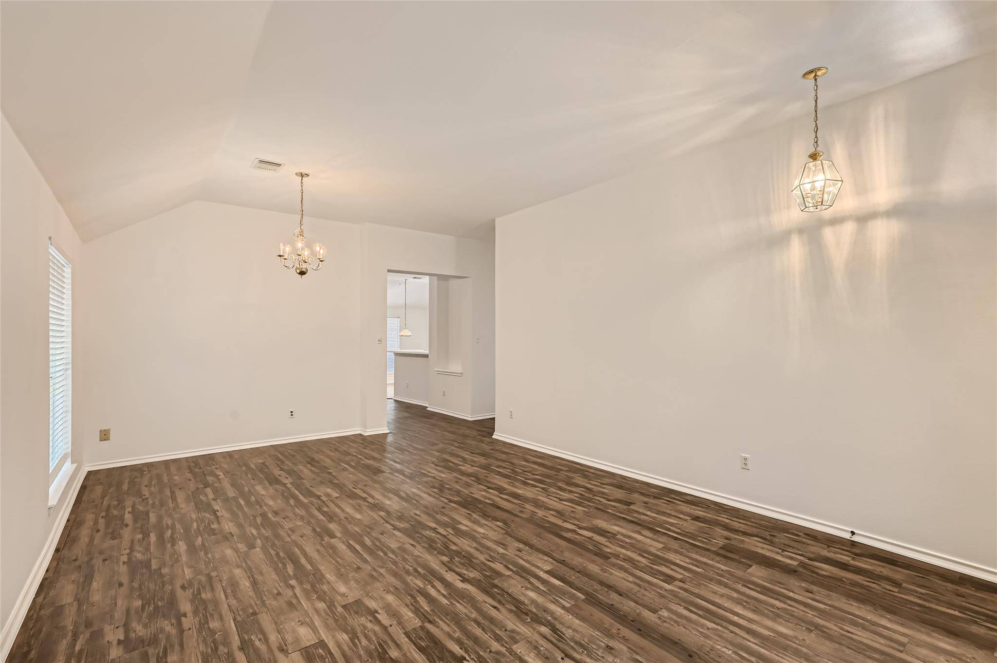 3948 Artesia BND, Round Rock, TX 78681