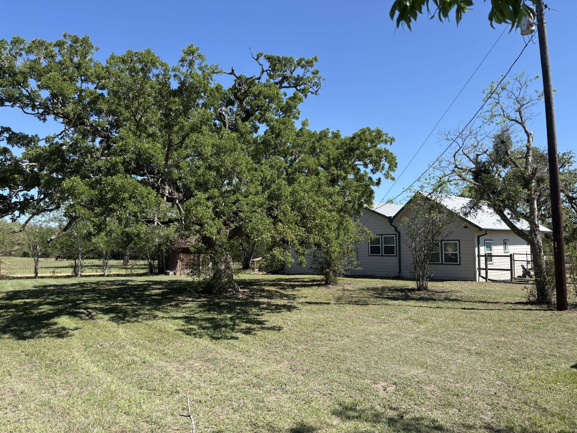 1430 Antioch RD, Paige, TX 78659