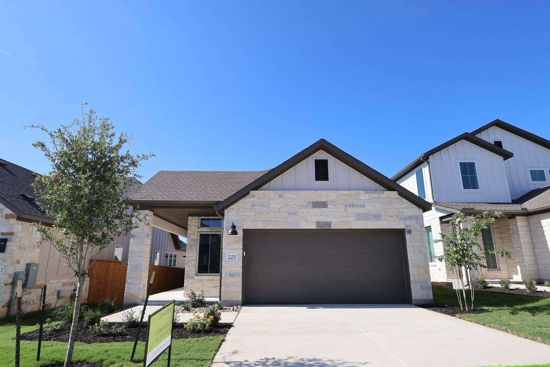 225 Grayson Elm Pass, Dripping Springs, TX 78620