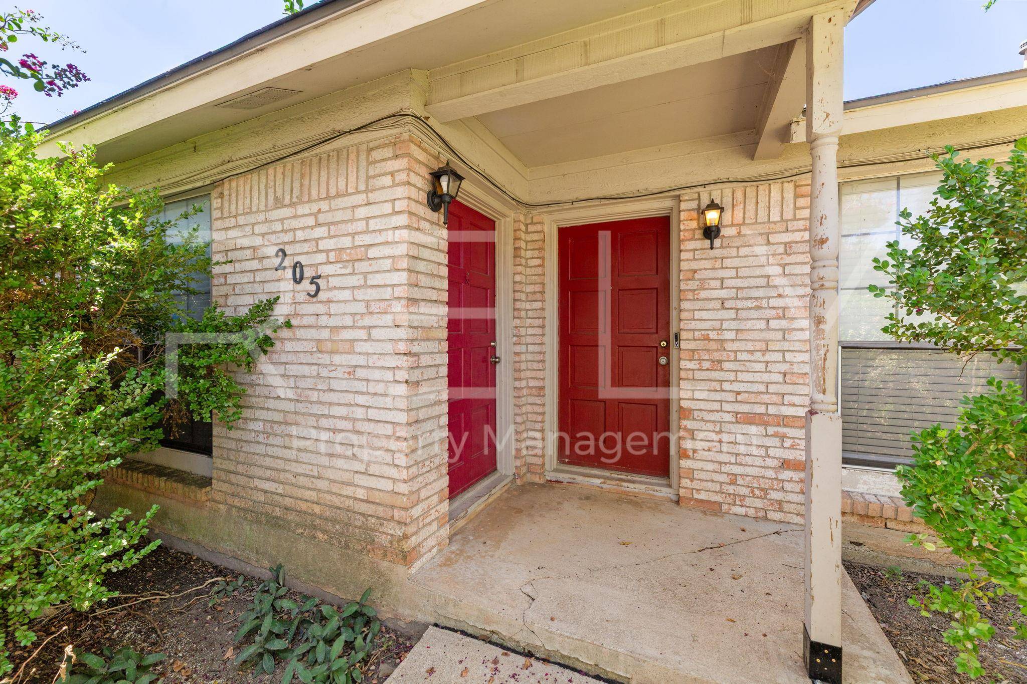 205 W William Cannon DR #A, Austin, TX 78745