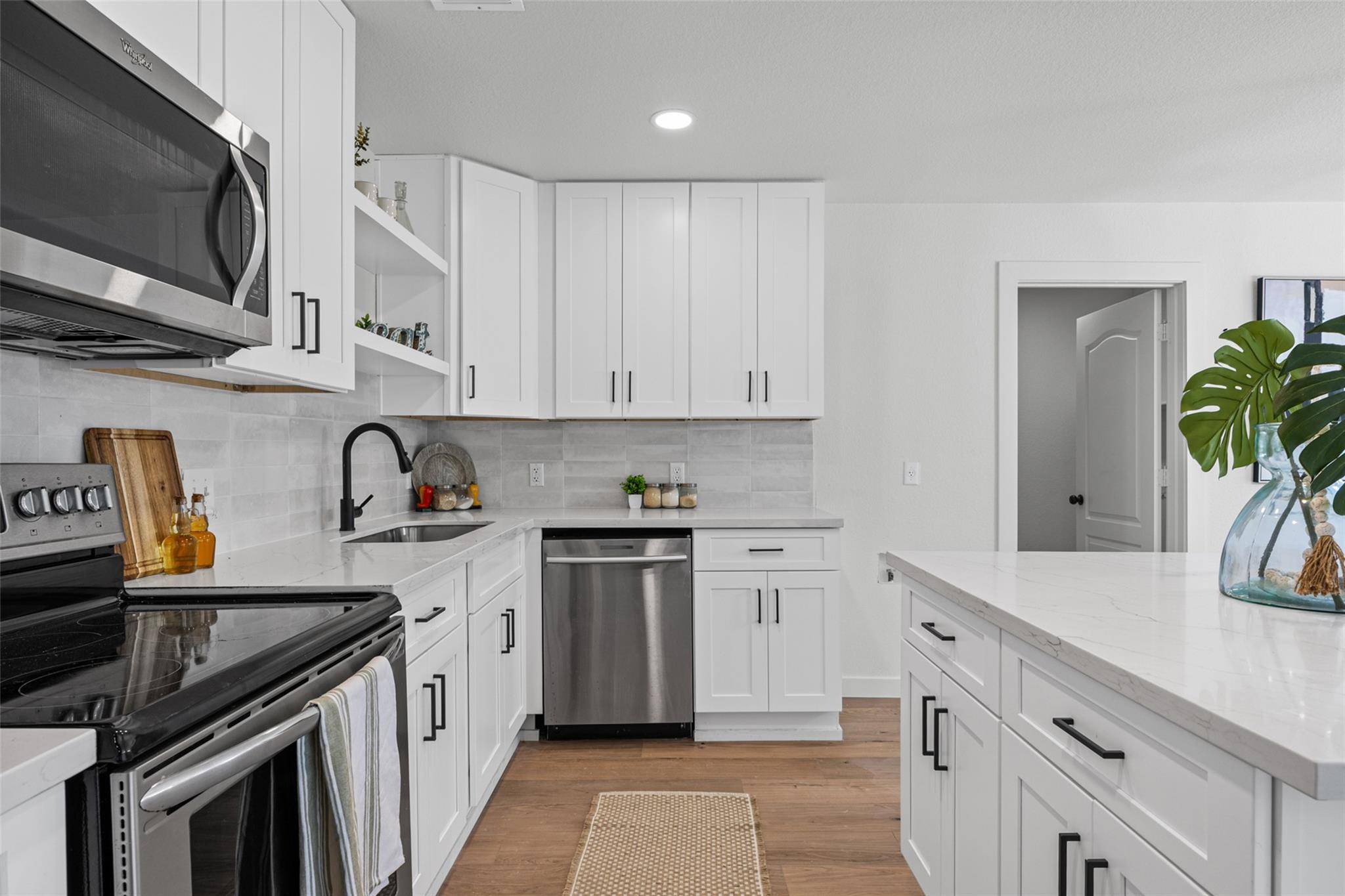 12821 Ranft CV, Del Valle, TX 78617