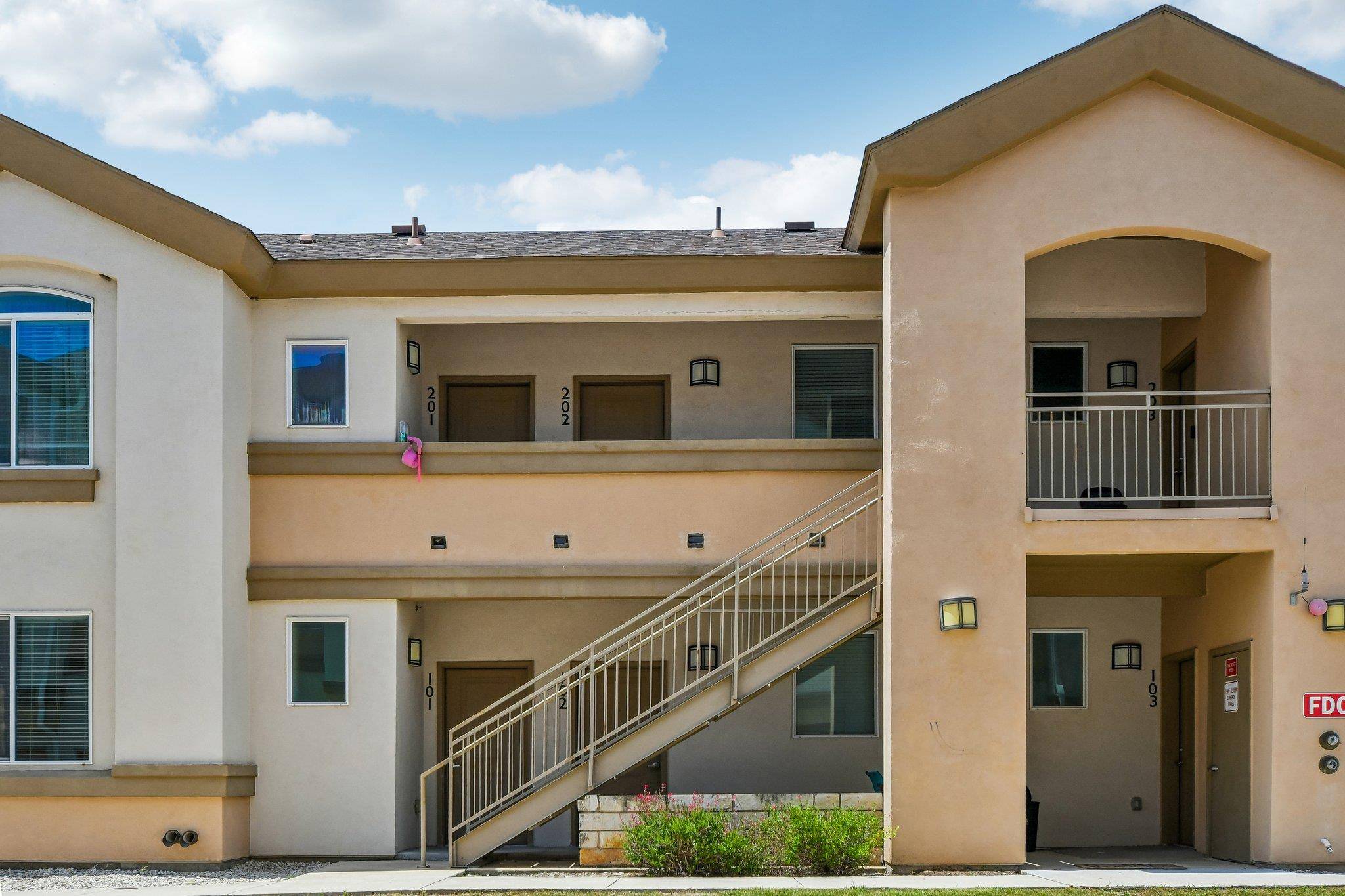 1201 Whitestone BLVD #J-202, Cedar Park, TX 78613