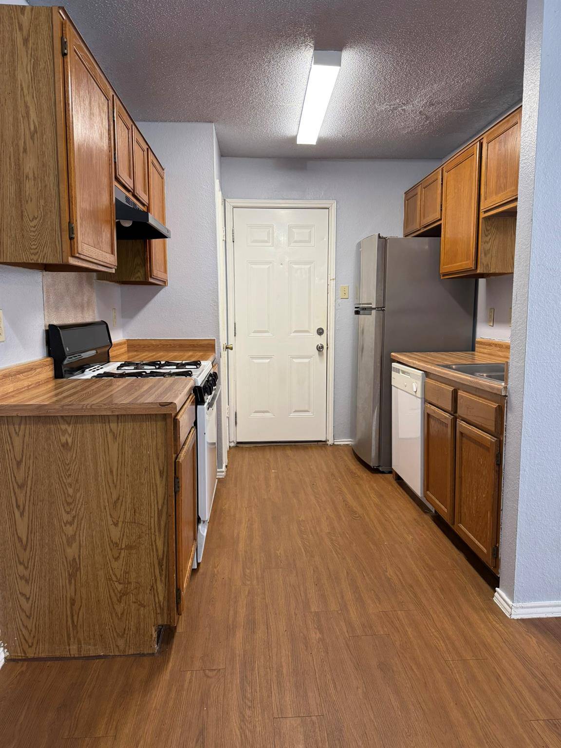 1200 Orchard Park CIR, Pflugerville, TX 78660