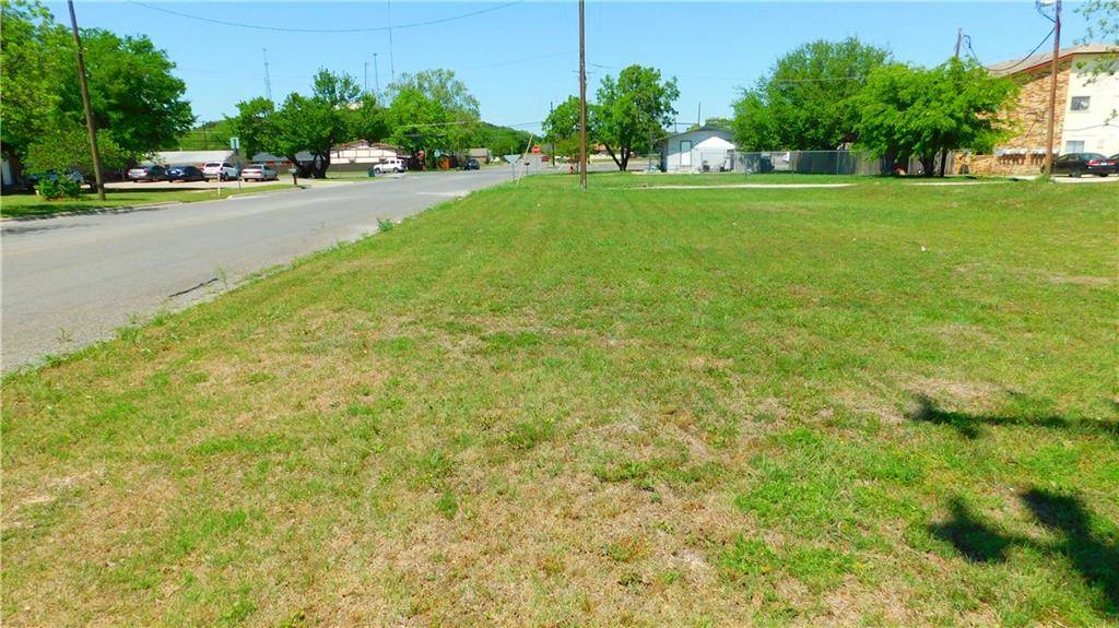 414 W Avenue C, Copperas Cove, TX 76522