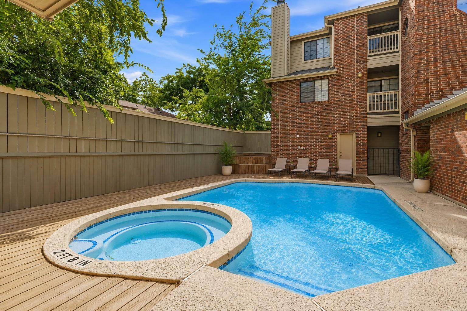 1506 Forest TRL #101, Austin, TX 78703