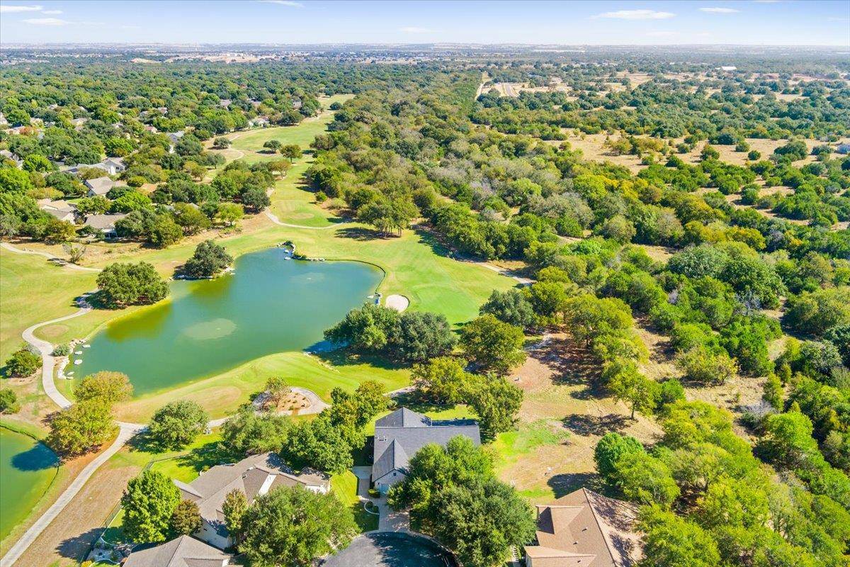 136 Crystal Springs DR, Georgetown, TX 78633