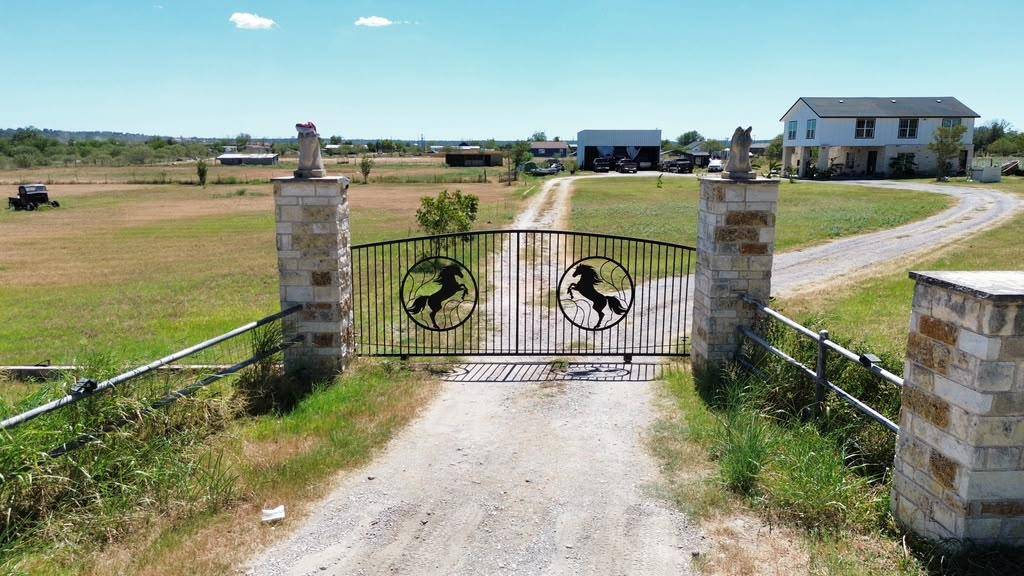 1228 Fm 969, Bastrop, TX 78602