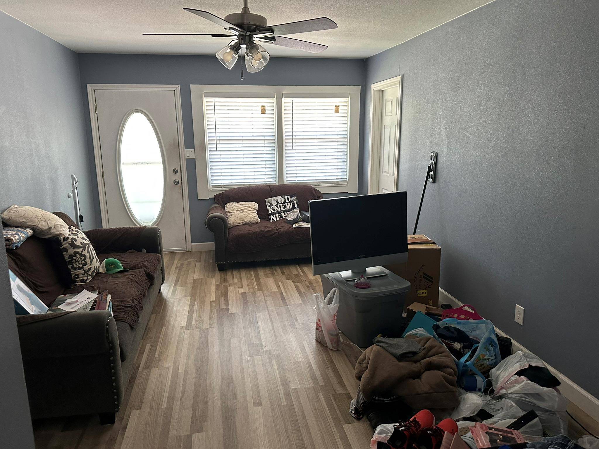 704 Otis ST, Taylor, TX 76574