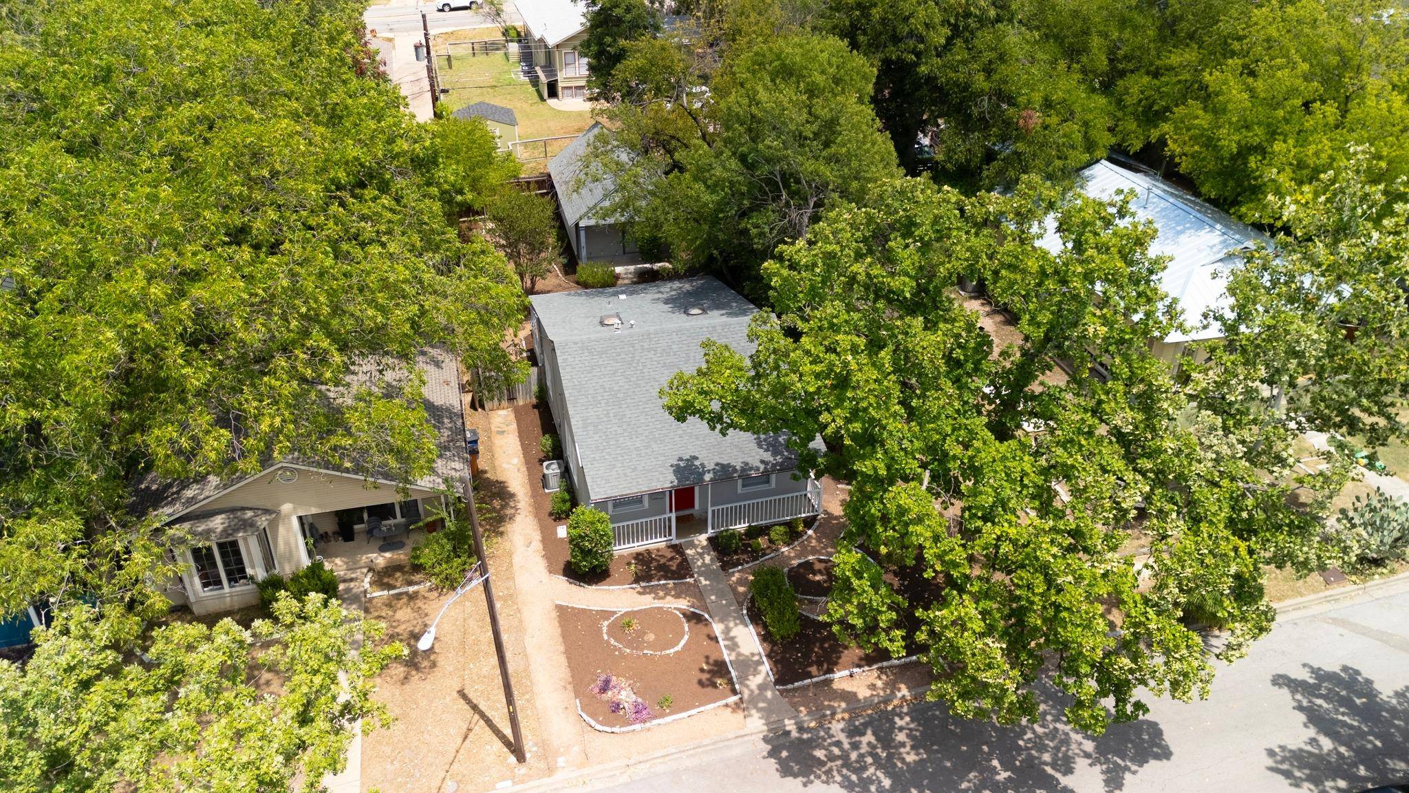 708 Keasbey ST, Austin, TX 78751