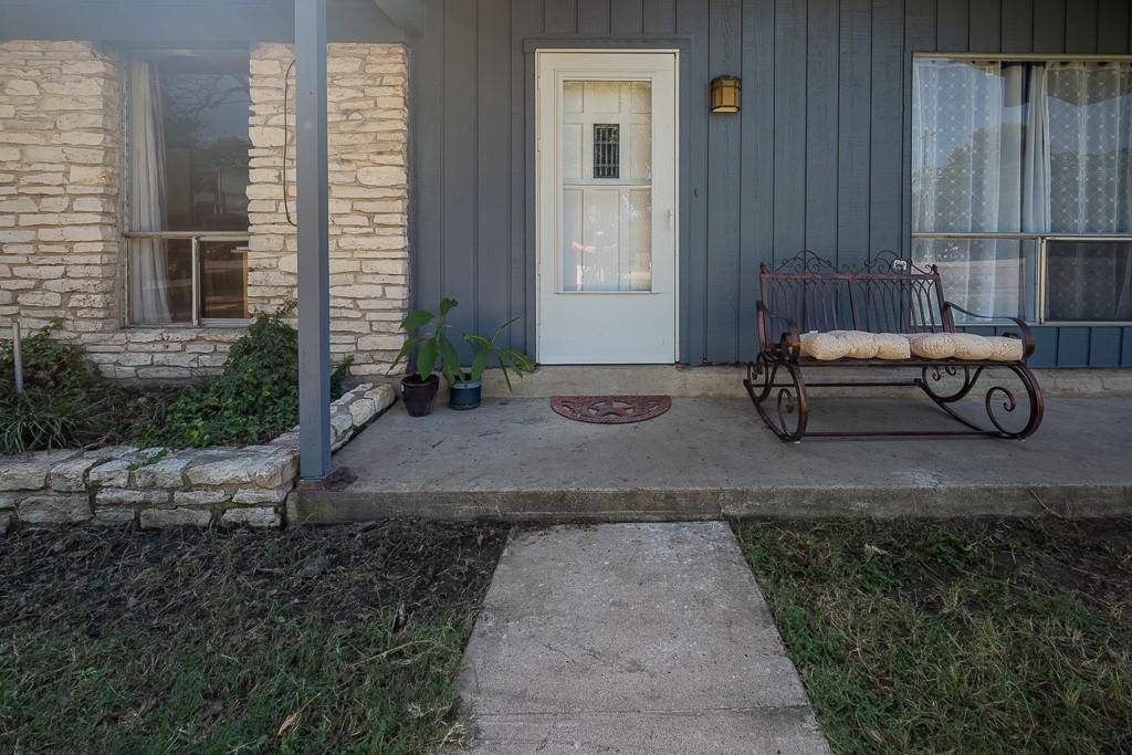 173 Lba DR, Bastrop, TX 78602