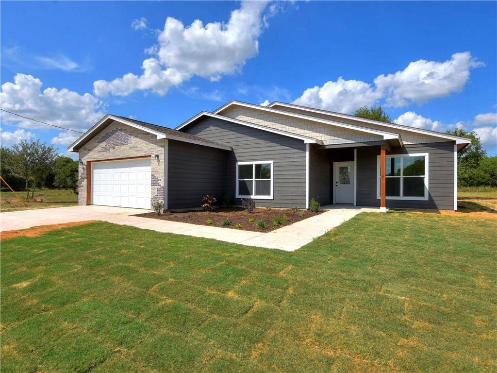 132 Naalehu CT, Bastrop, TX 78602
