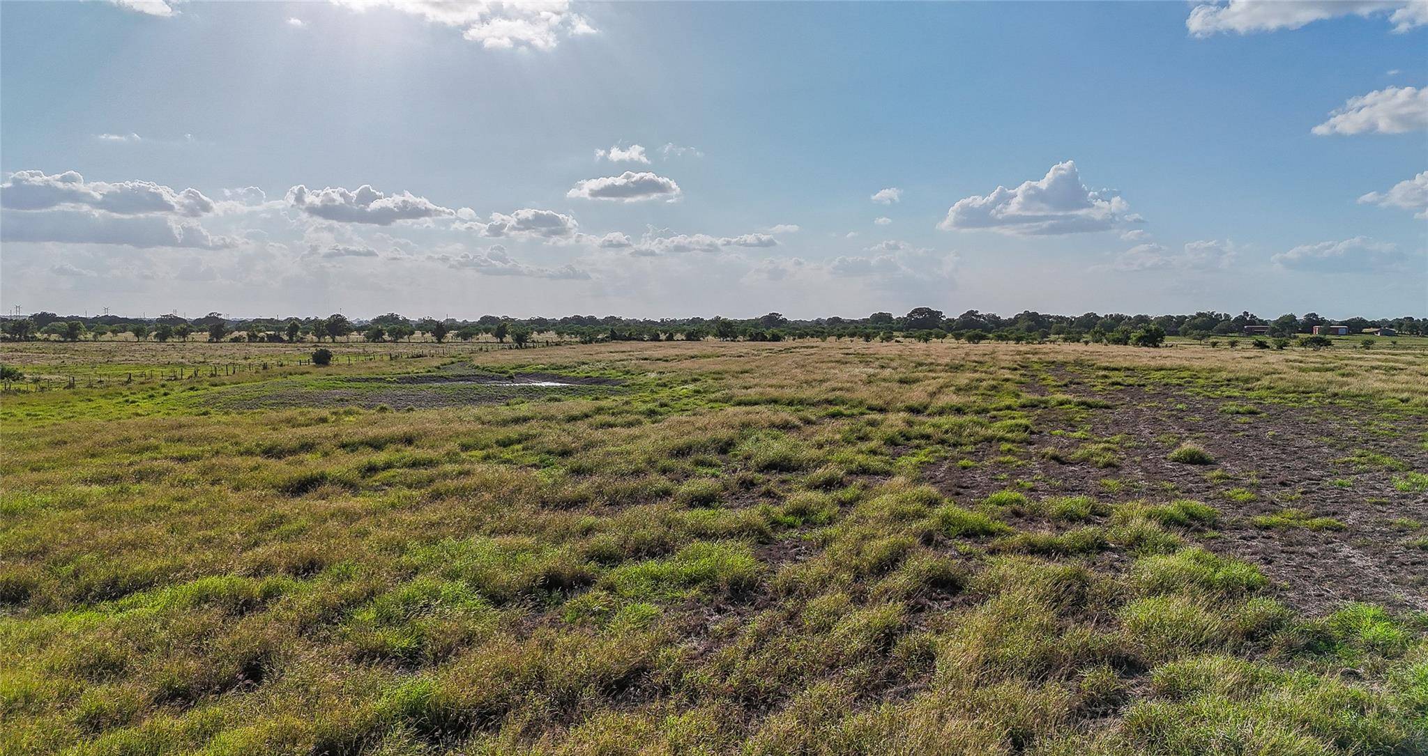 2171 E Highway 237, Round Top, TX 78954