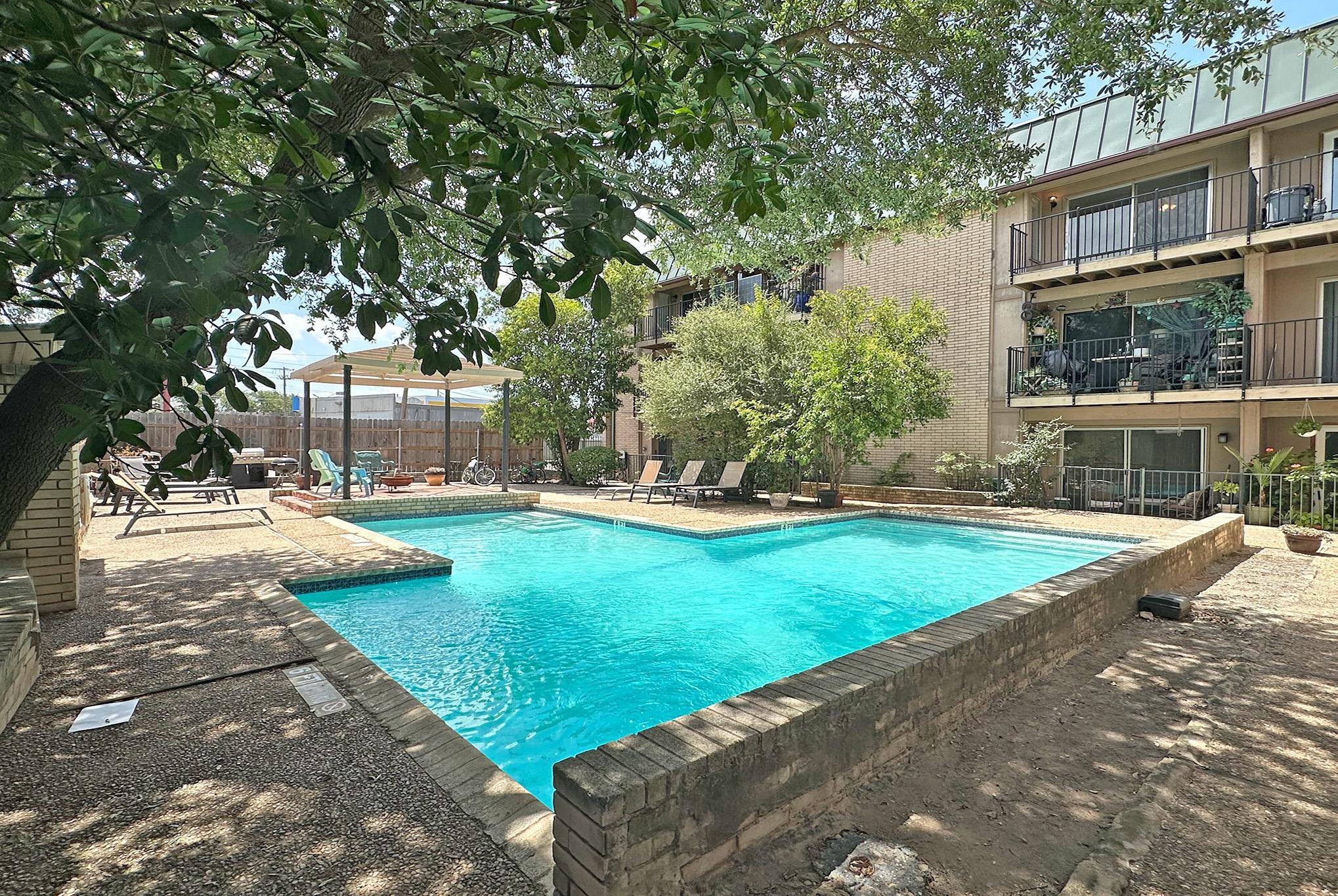 2600 Penny LN #303, Austin, TX 78757