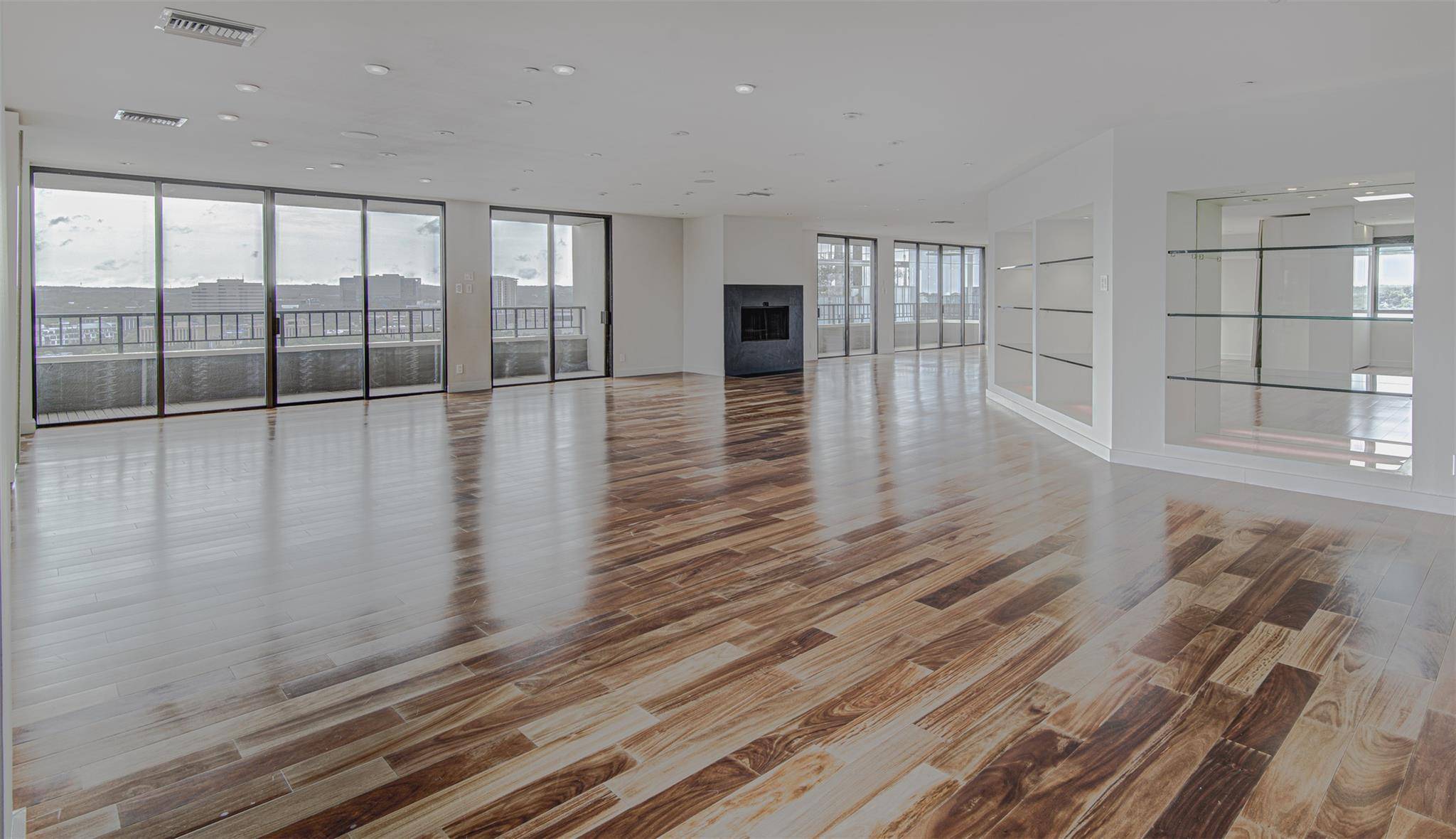 40 N Interstate 35 HWY #PA1, Austin, TX 78701