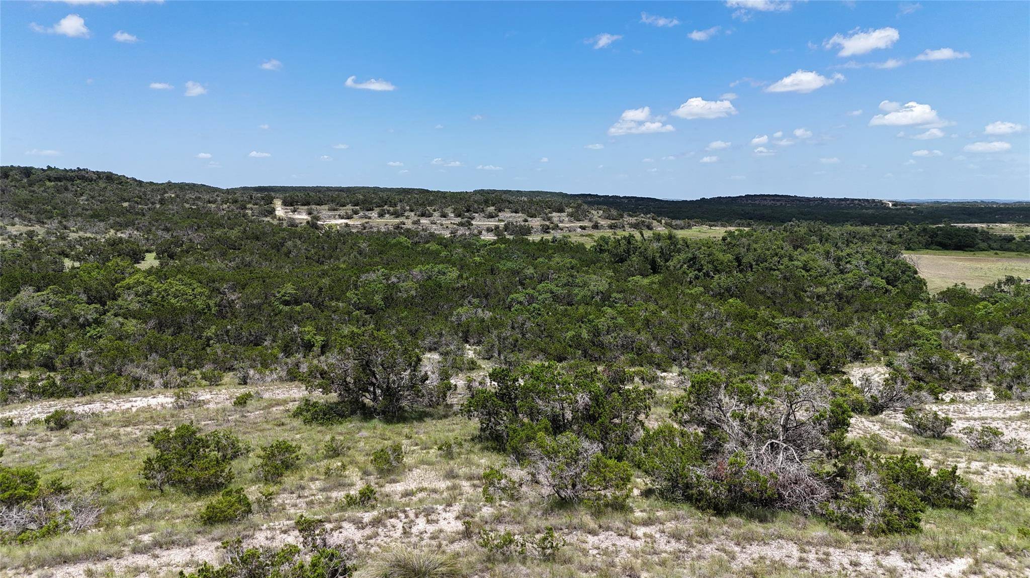 1136 Lakeside DR, Wimberley, TX 78676