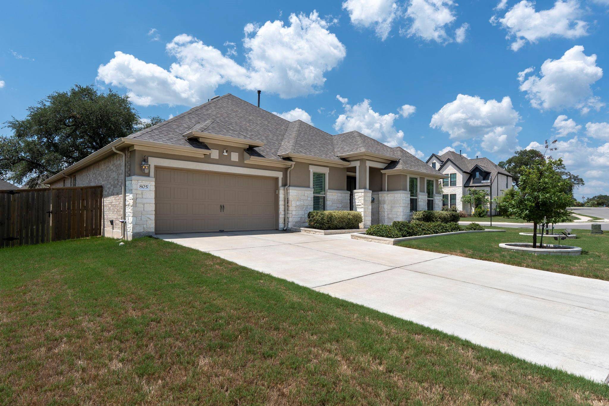 805 Cold River RUN, Kyle, TX 78640
