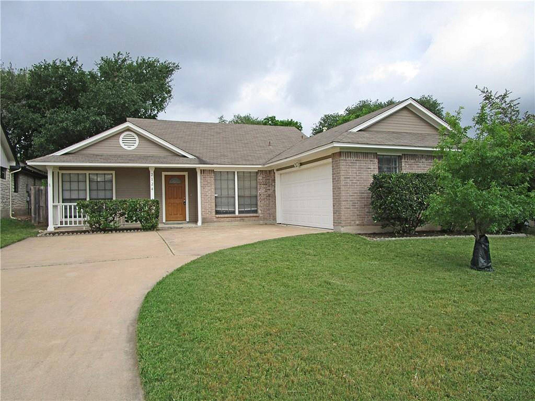 2124 Surrender Ave, Austin, TX 78728